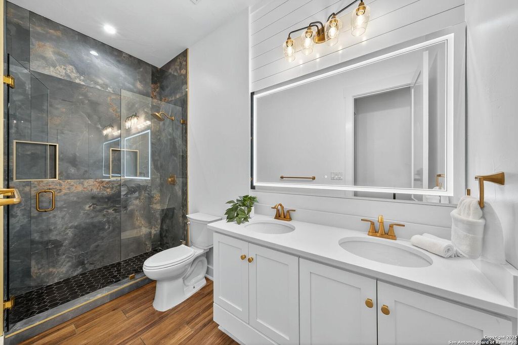 Property photo 23