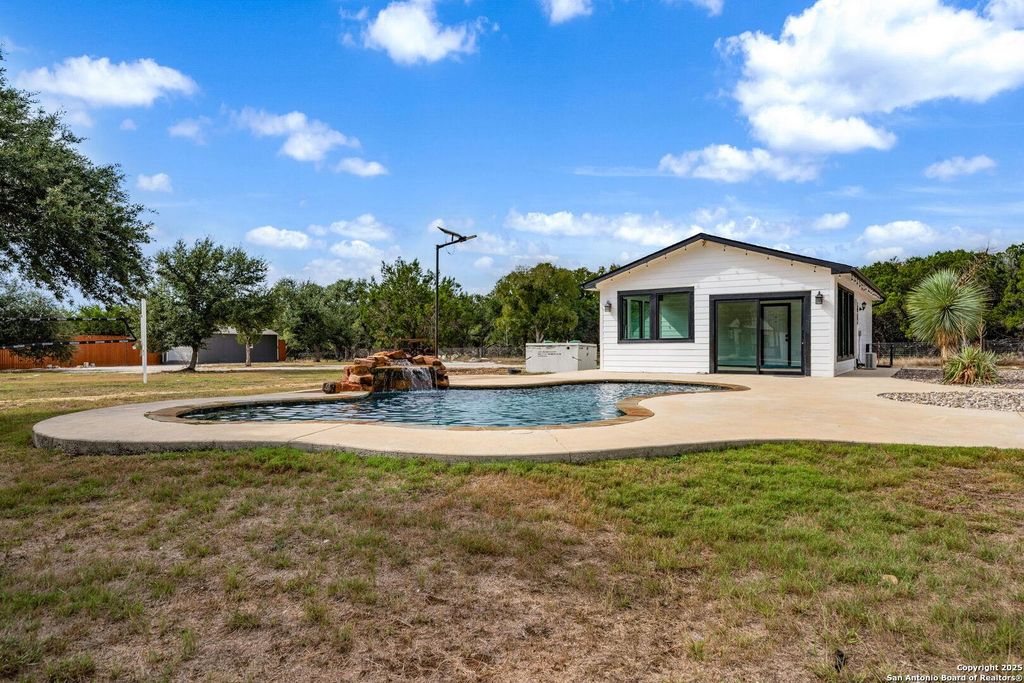 Property photo 42